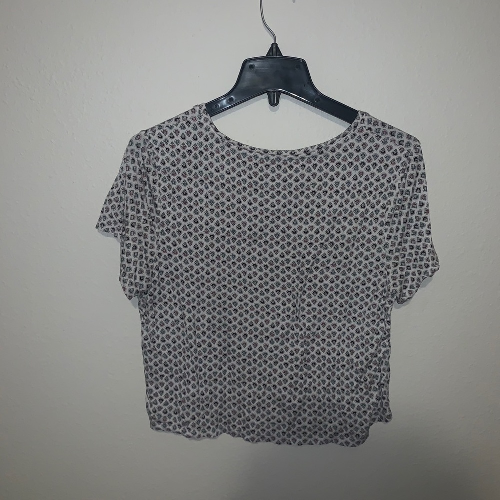 Patterned Crop Top - Picture 2 of 3